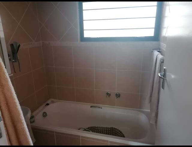 2 BEDROOM APARTMENT FOR SALE IN SOUTH BEACH